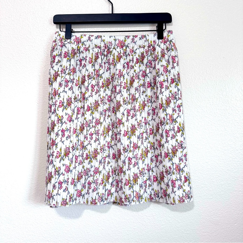 LOFT Midi Pleated woman’s Skirt  Floral Pattern Size L